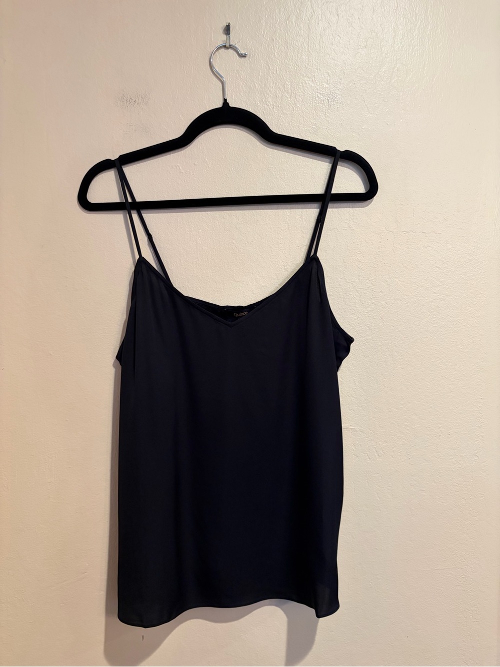 Quince NWT Black V-Neck Silk Blend Cami, Spaghetti Straps, Size L